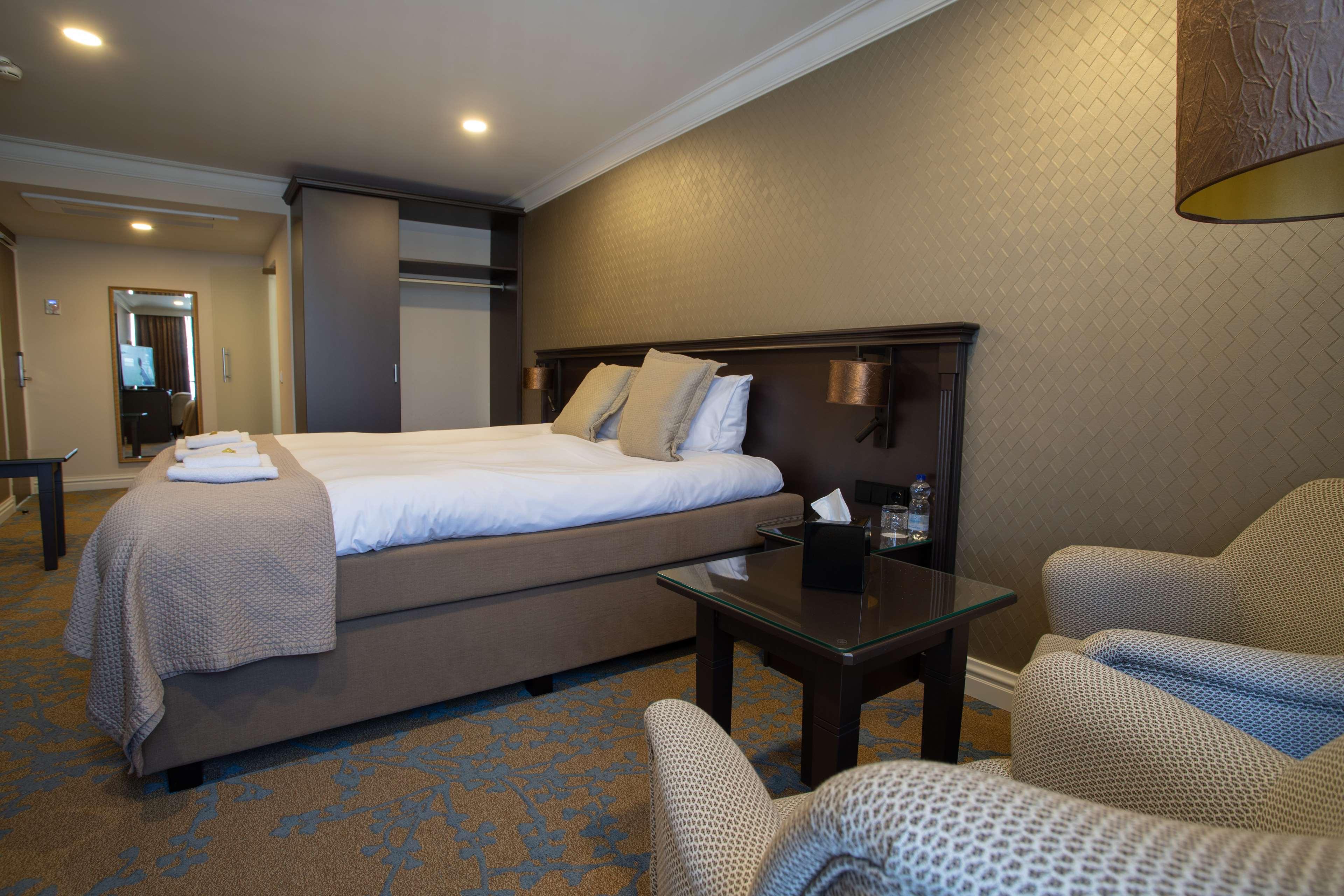 Good Seasons Hotel Den Bosch 's-Hertogenbosch  ภายนอก รูปภาพ