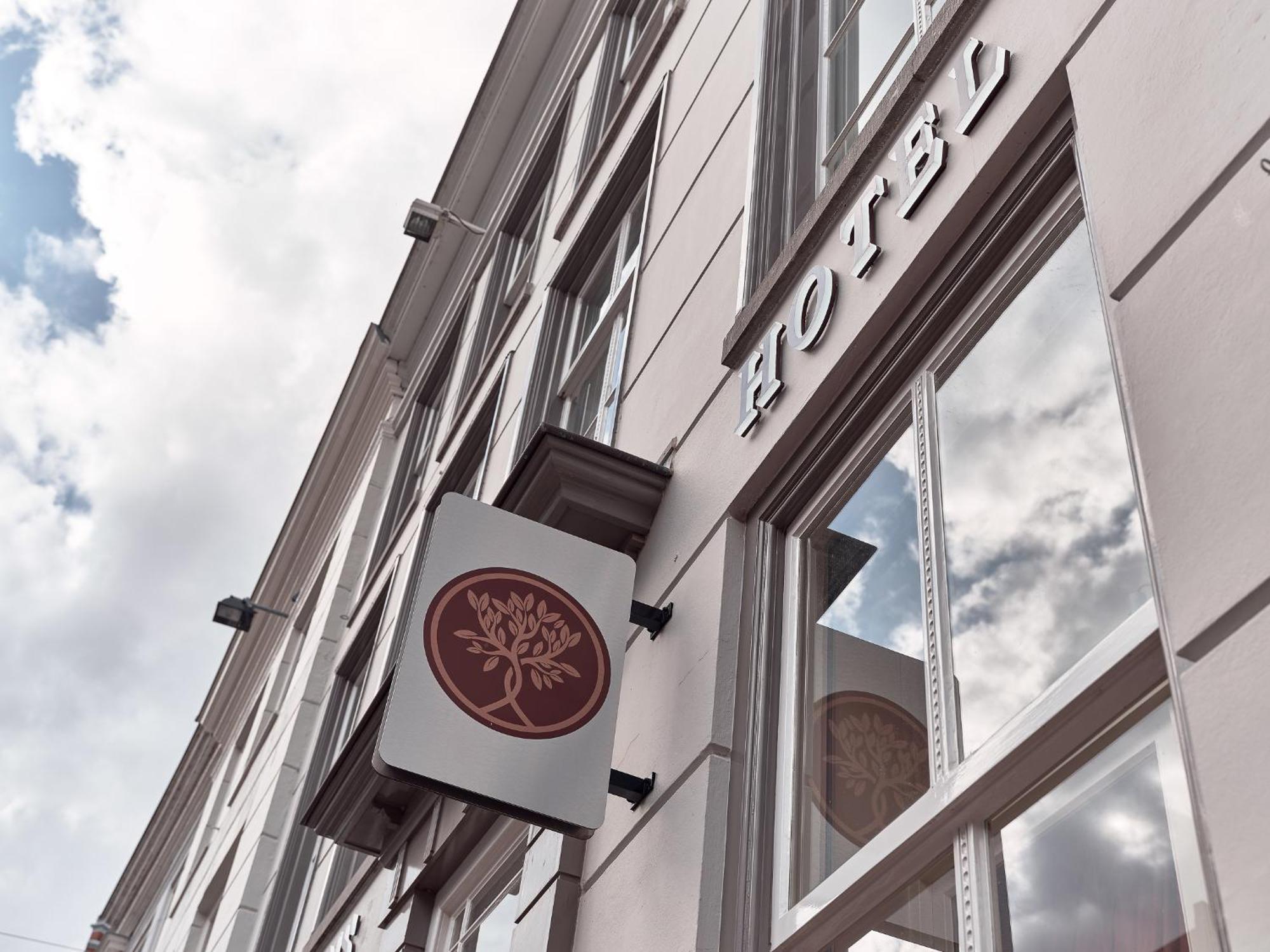 Good Seasons Hotel Den Bosch 's-Hertogenbosch  ภายนอก รูปภาพ