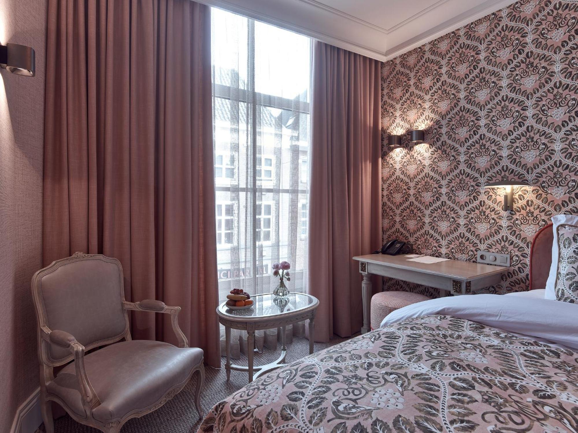 Good Seasons Hotel Den Bosch 's-Hertogenbosch  ภายนอก รูปภาพ