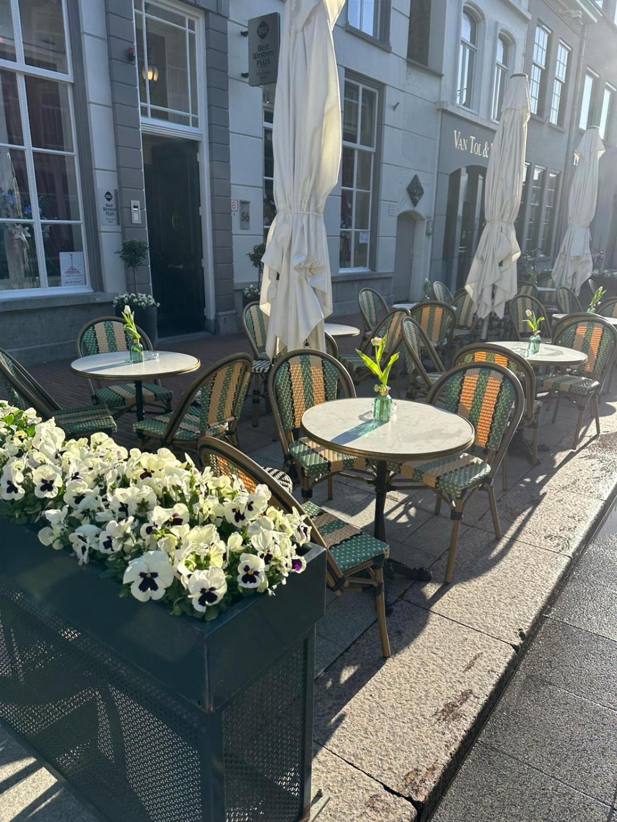 Good Seasons Hotel Den Bosch 's-Hertogenbosch  ภายนอก รูปภาพ